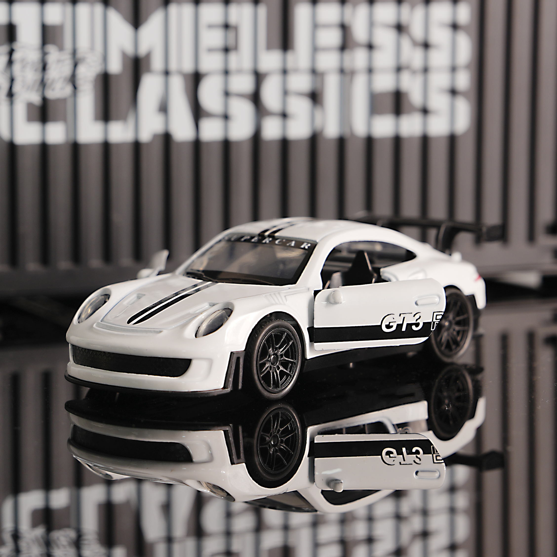 Kids Toys Cars - 1:32 White Gt3 Rs Alloy Race