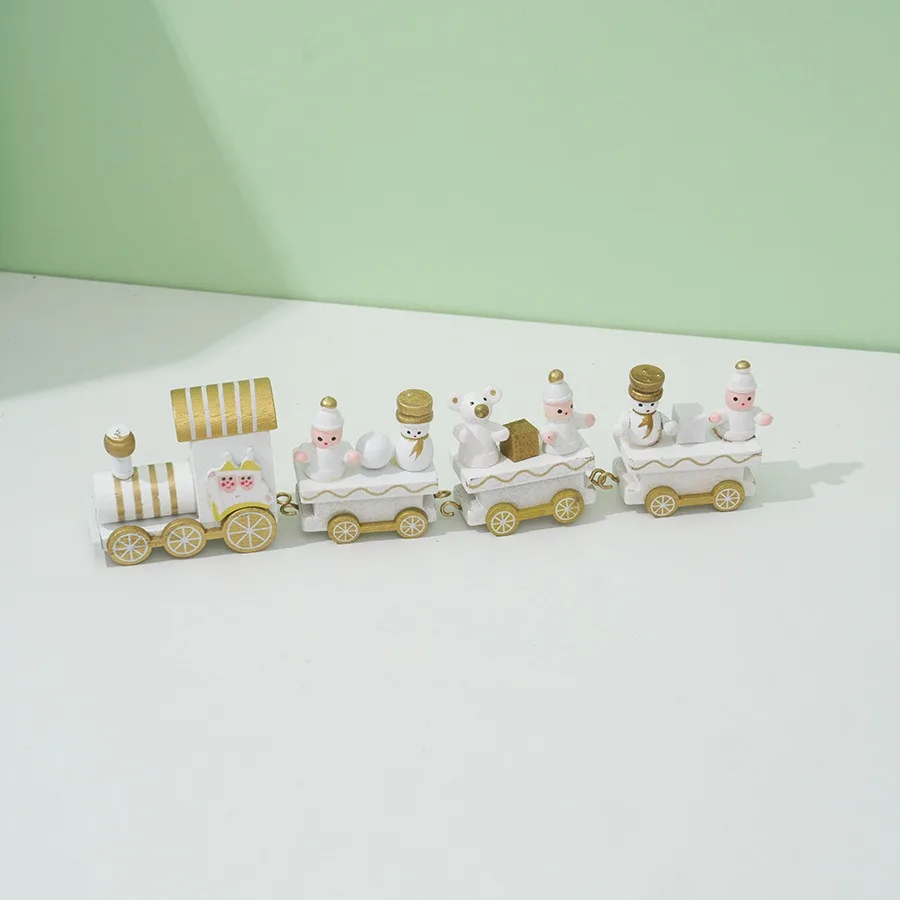Christmas Train Painted Wooden - Top Kids Xmas Toys บทวิจารณ์และราคา